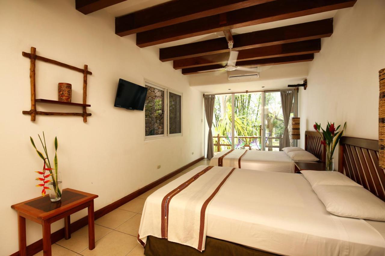 Hotel Maya Internacional Flores Luaran gambar