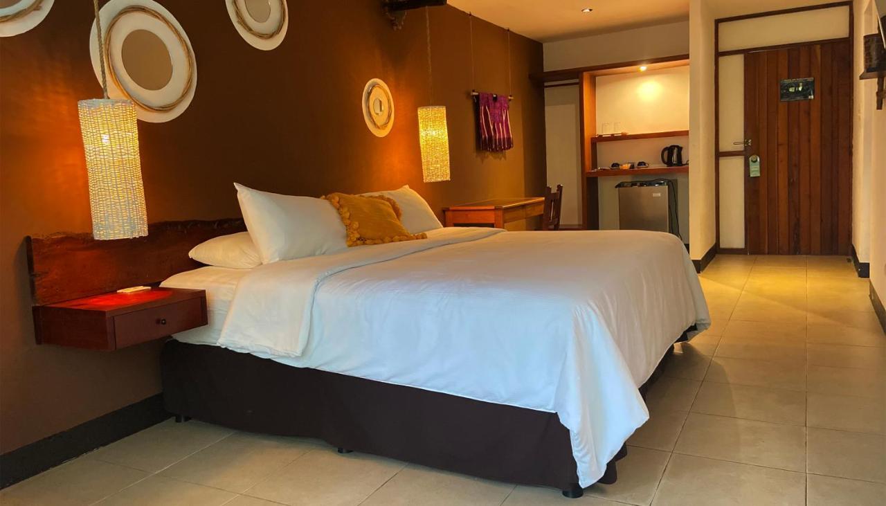 Hotel Maya Internacional Flores Luaran gambar