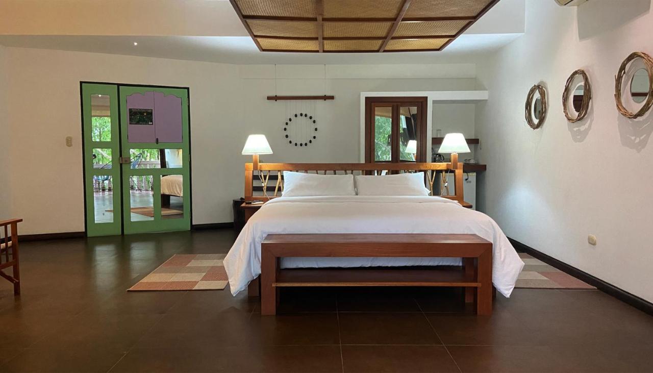 Hotel Maya Internacional Flores Luaran gambar
