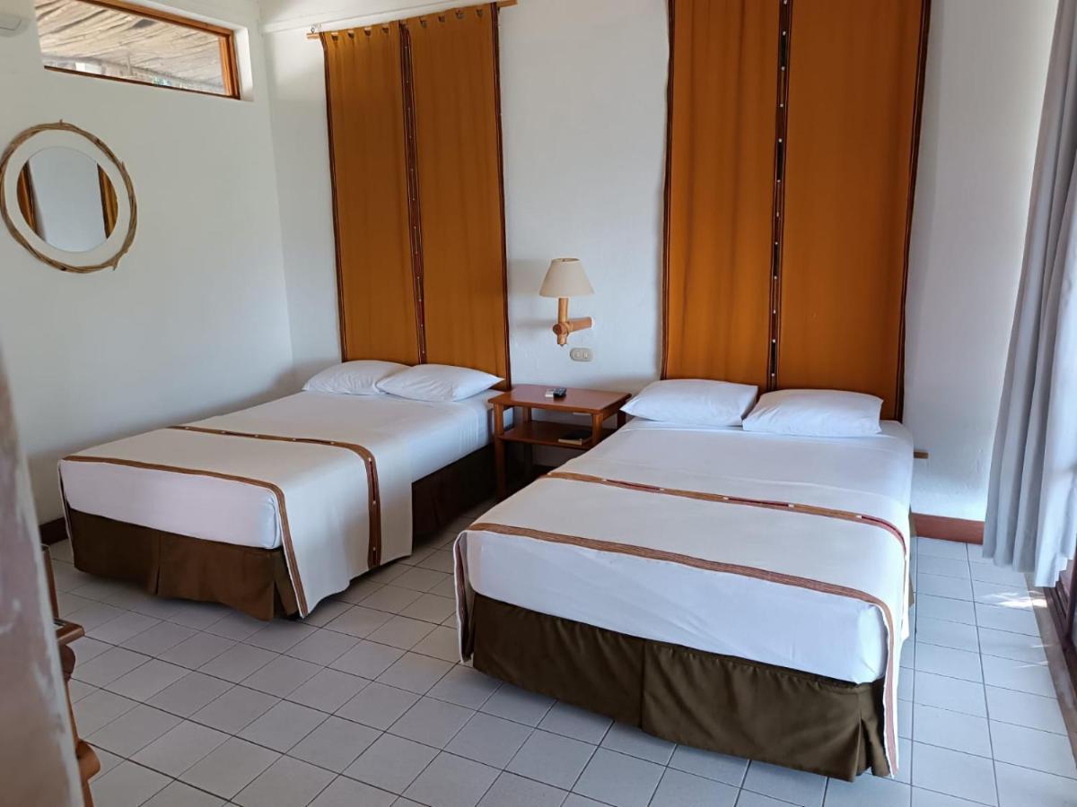 Hotel Maya Internacional Flores Luaran gambar